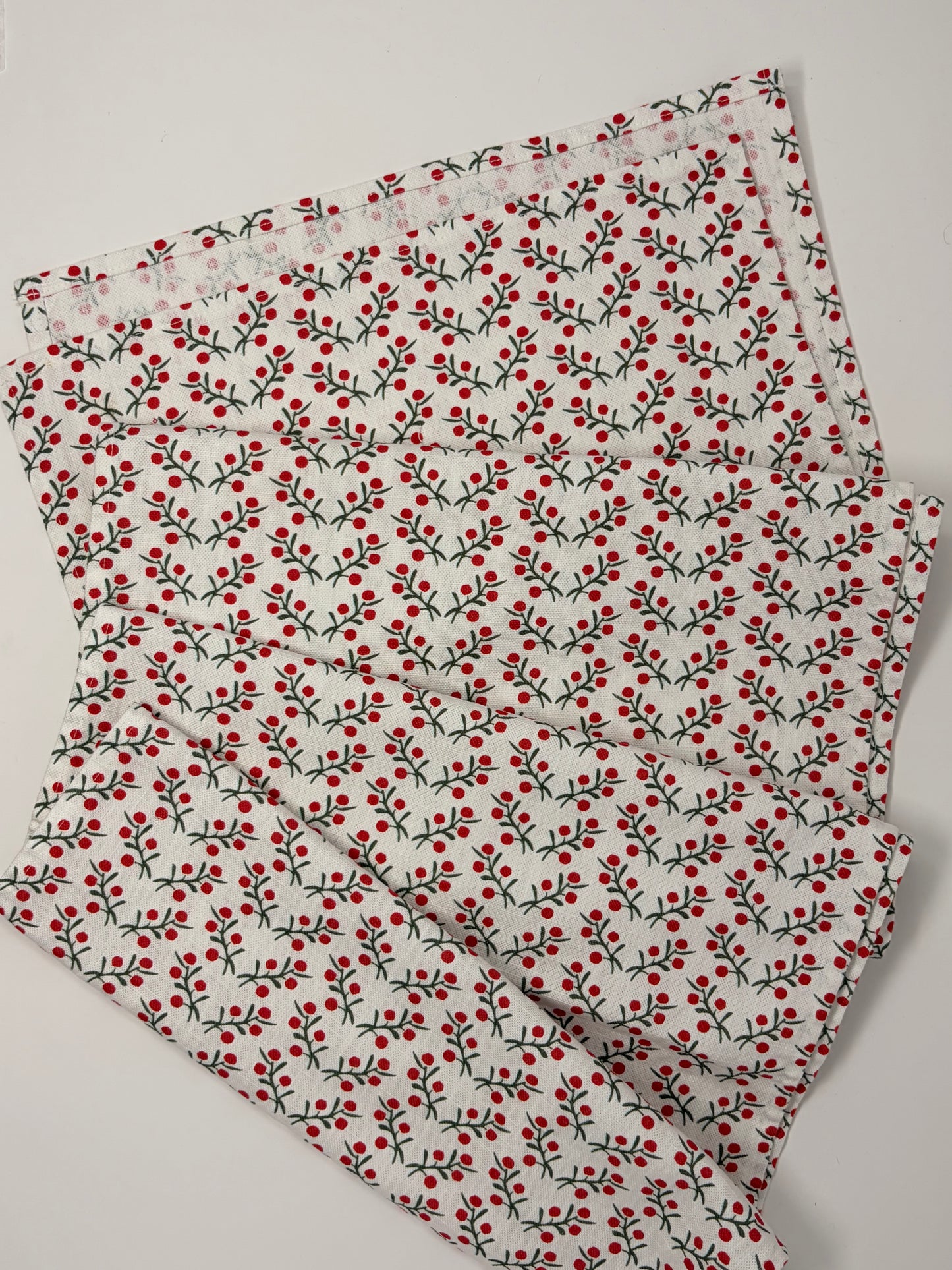 Red Garland Table Runner