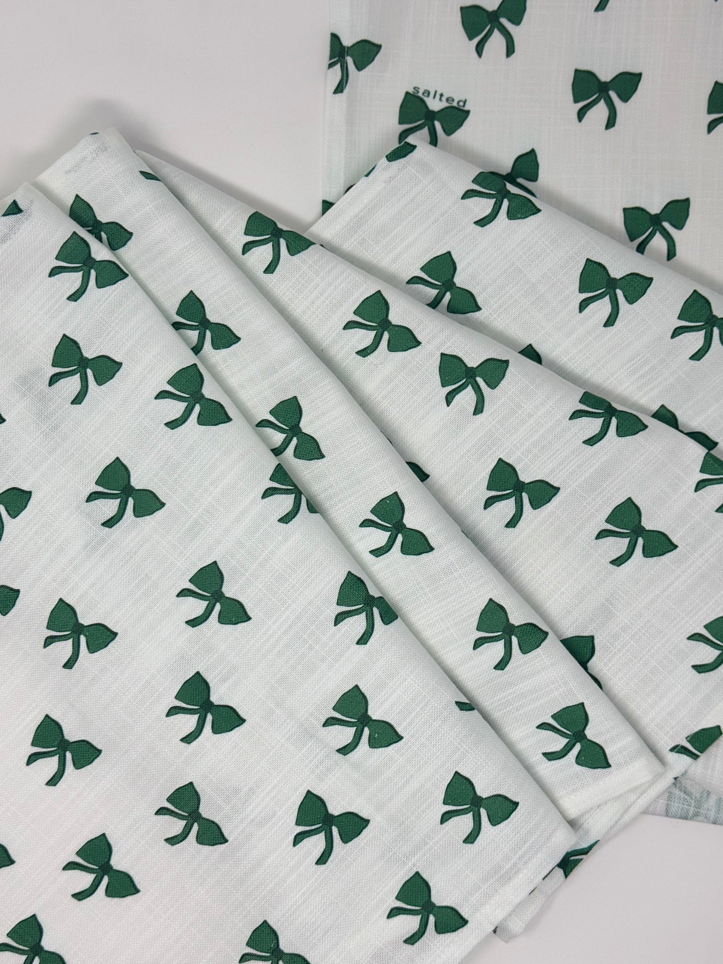 Bows Tablerunner