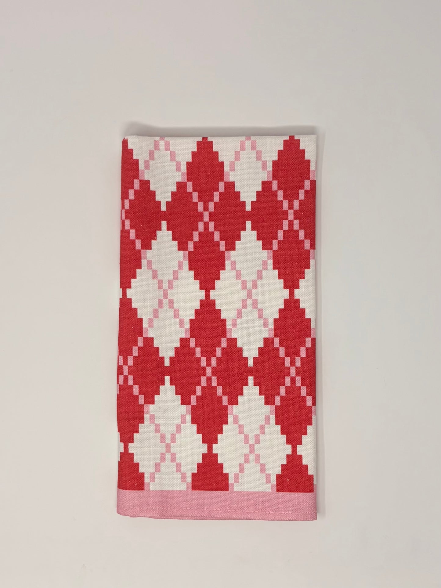 Argyle Napkin - Red and Pink