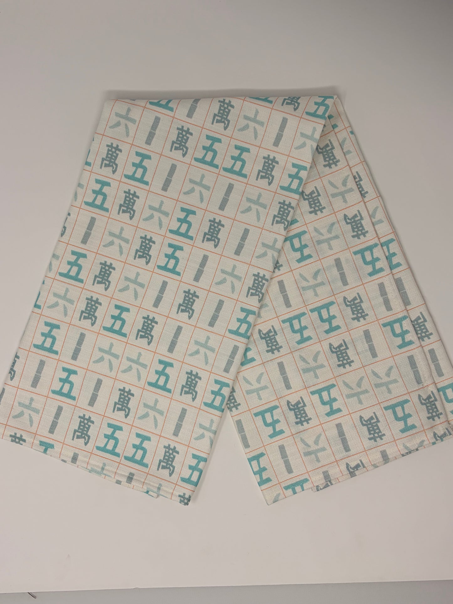 Mahjong Tiles Hand Towel - Sky