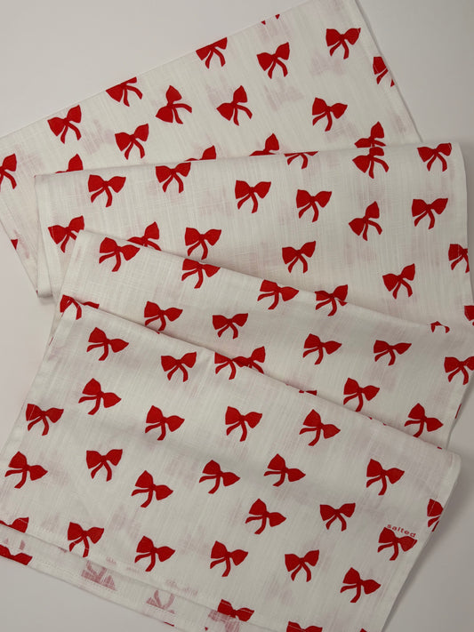 Bow Table Runner - Holly