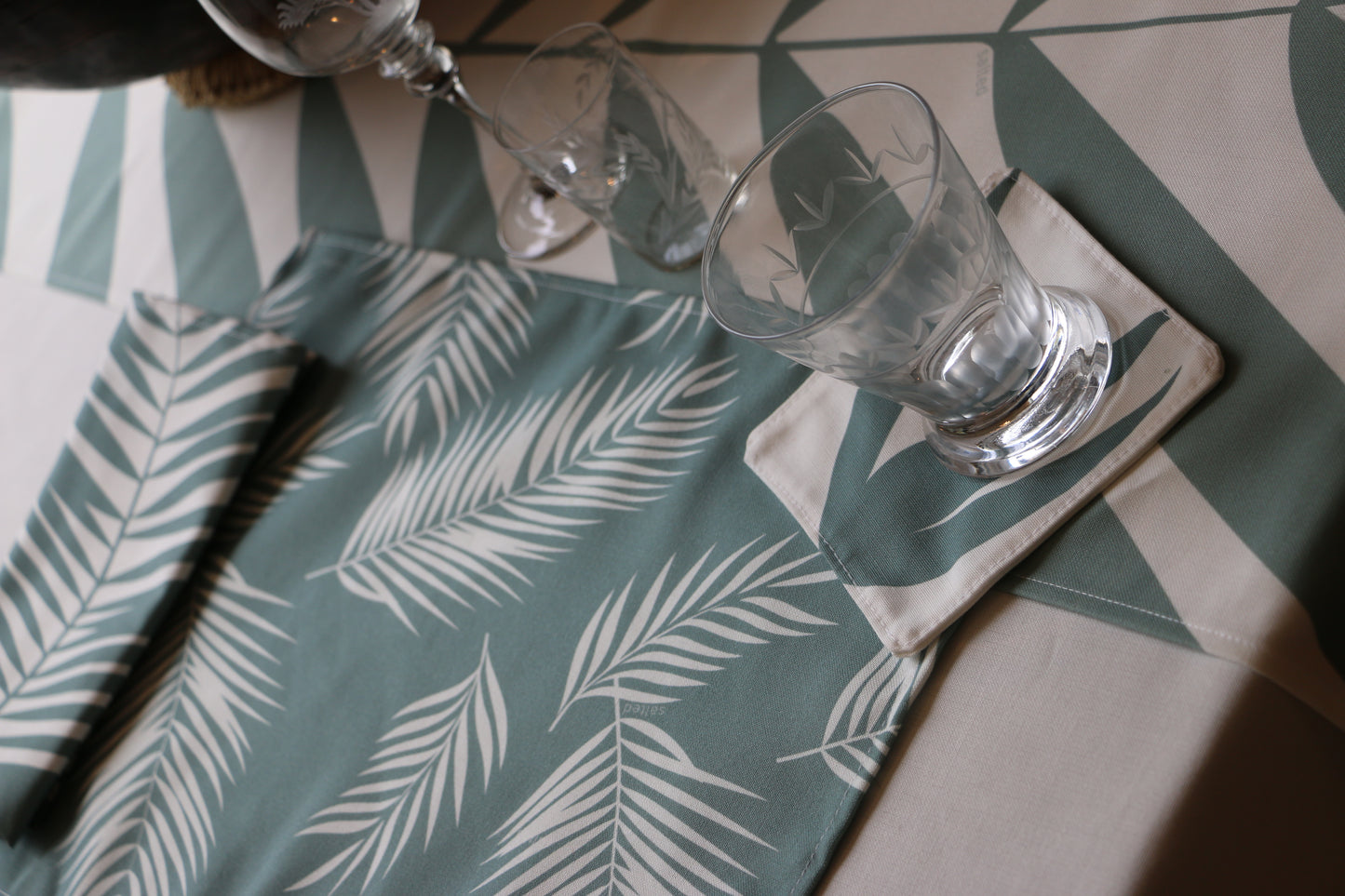Haven Palm Table Runner